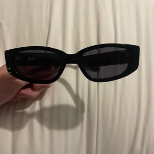 Dezi Cuffed Black Sunglasses